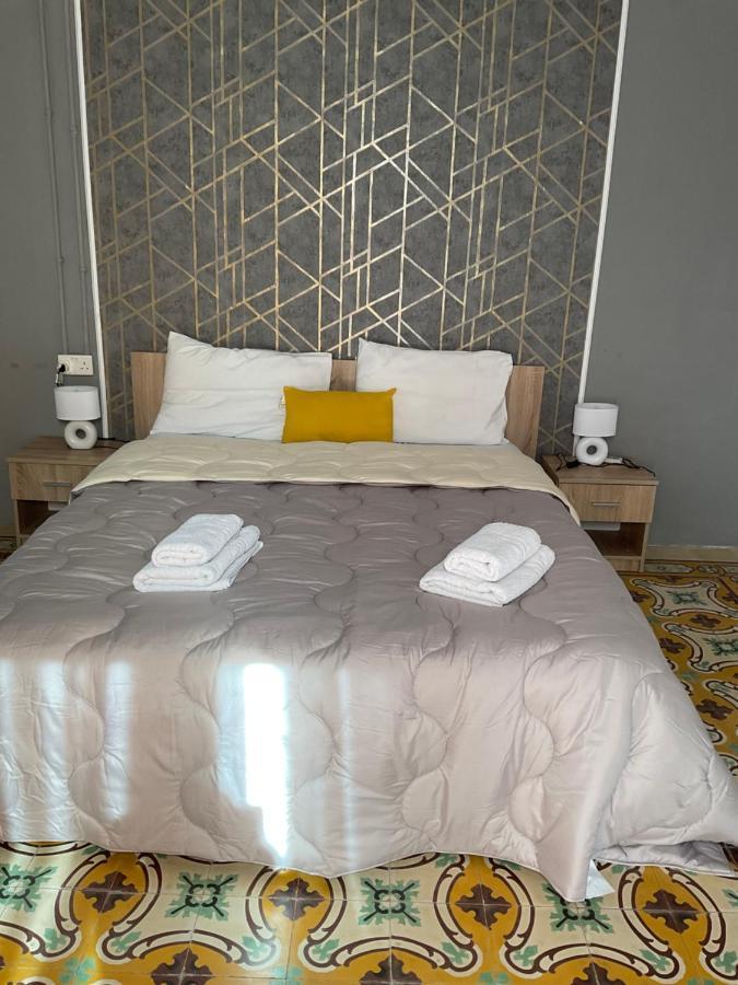 Privilege Suite Gzira Eksteriør bilde